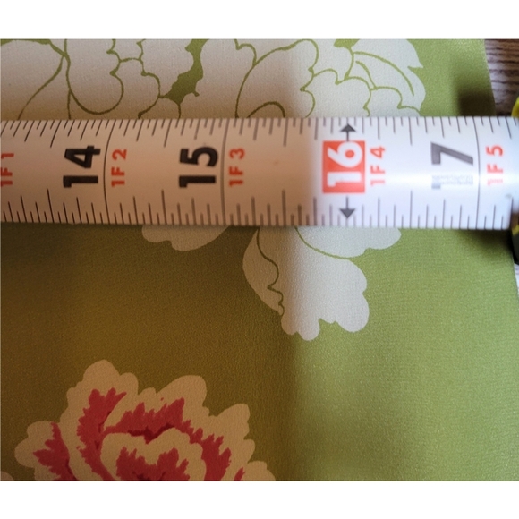 Banana Republic 100% Silk Women's Skirt Size 0 Floral Flowy Pastel Green Lined - Picture 9 of 14